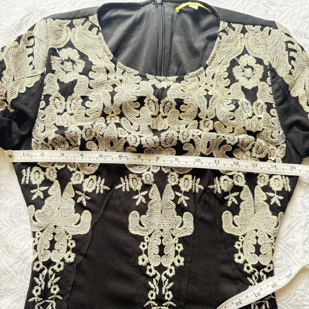 Gianni Bini Black Dress Gold Embroidered Lace Long Sleeve XS - Picture 6 of 8